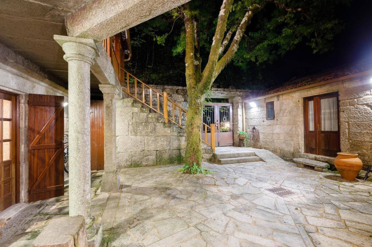 Gasthaus Rectoral De Fofe Exterior foto